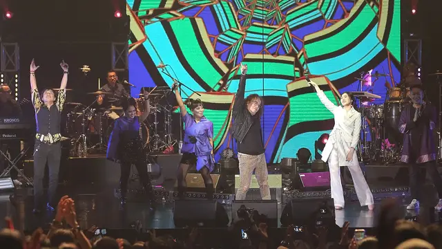 [Fimela] Konser 30 Tahun Kla Project