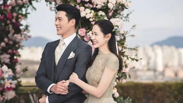Gaya Pengantin Baru Hyun Bin dan Son Ye Jin Berangkat Bulan Madu ke Amerika, Serasi Serba Putih