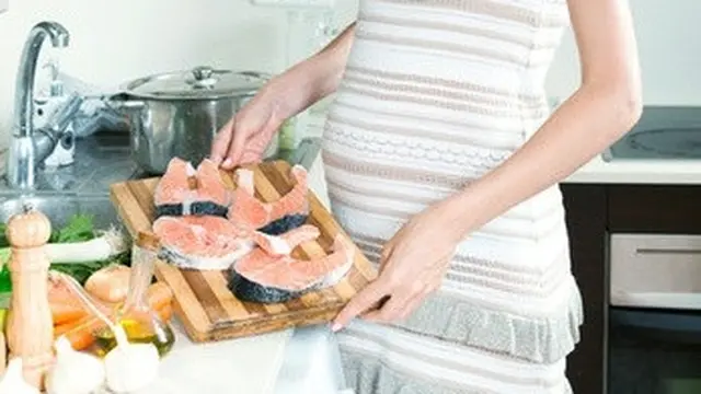 Amankah Makan Sushi & Sashimi Ketika Hamil?