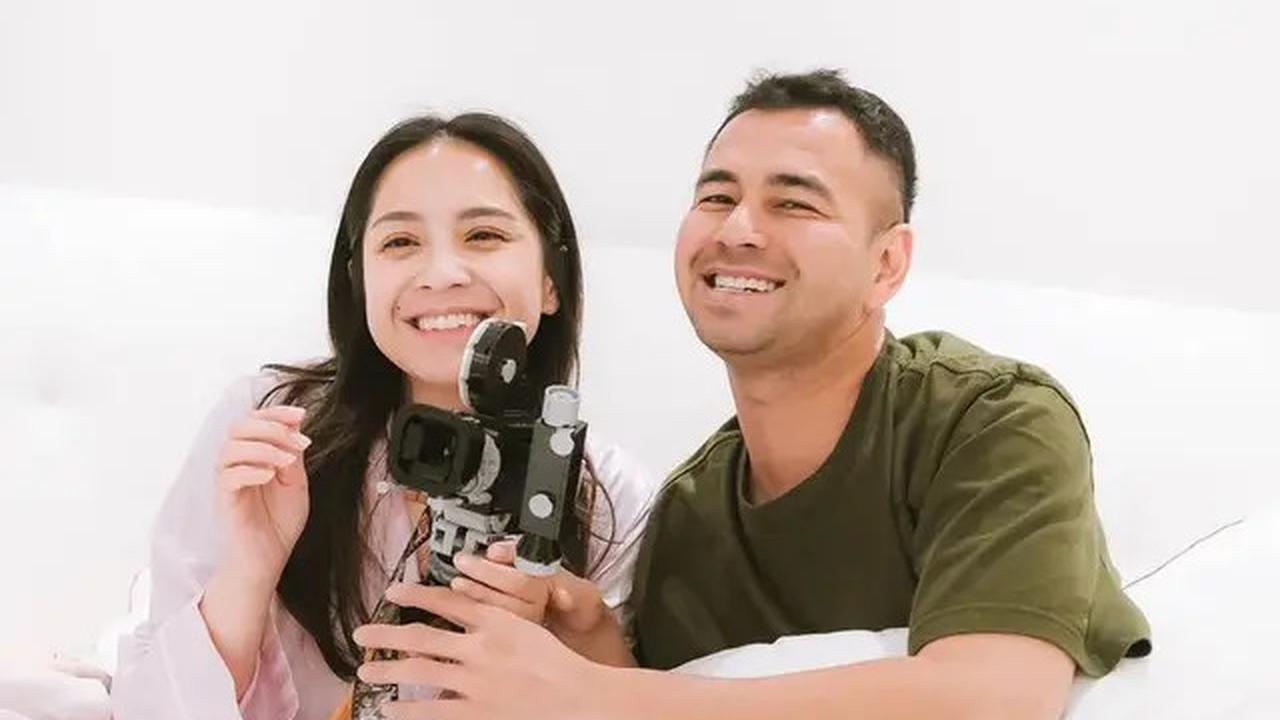 6 Potret Nagita Slavina Merayakan 10 Tahun Pernikahan dengan Raffi Ahmad Kenakan Piyama hingga Bawa Tas Hermes Rp800 jutaan