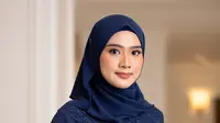 9 Model Gamis Ibu Hamil Kombinasi Polos Nyaman, Bikin Tampil Modis Seharian