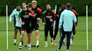 Sesi latihan Arsenal ini bagian persiapan menghadapi lanjutan pertandingan Liga Champions 2024/2025 melawan Paris Saint-Germain. (Glyn KIRK/AFP)