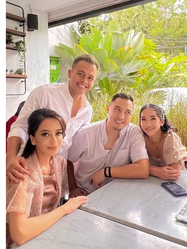 4 Bulan Menduda, Ini 6 Potret Rio Alief Drummer NOAH dan DJ Freya yang Resmi Pacaran