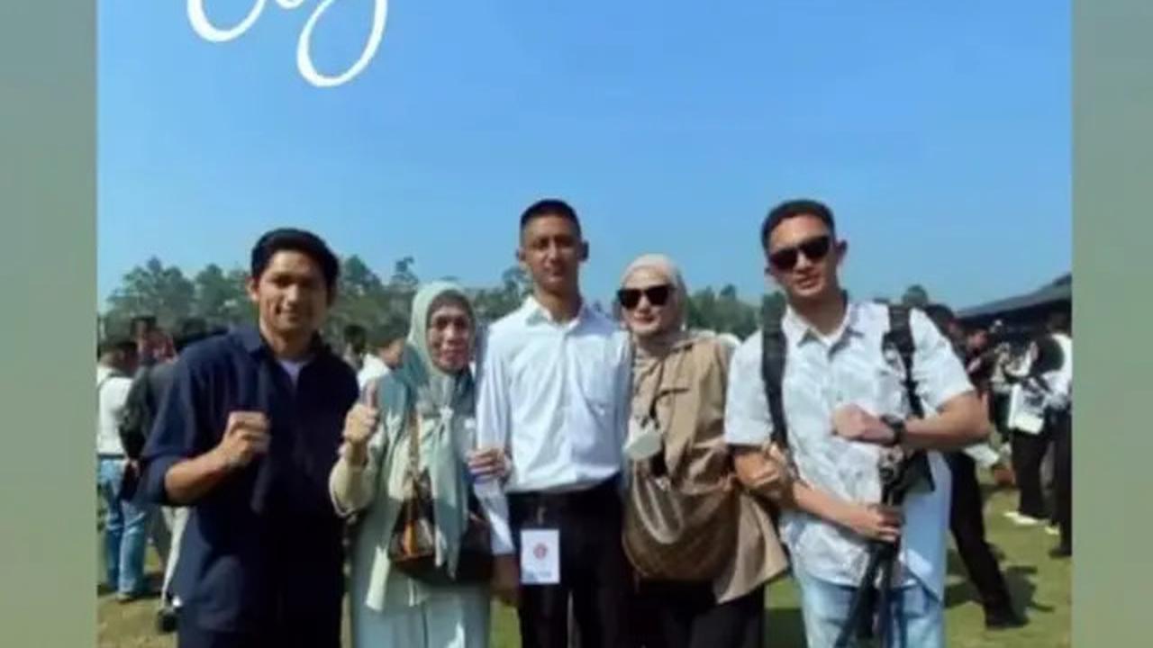 Momen Haru Ibnu Jamil Hadiri Kelulusan Sang Putra yang Lolos Akmil, Kompak Bareng Mantan Istri