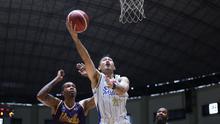 Satria Muda Pertamina Bandung berhasil meraih kemenangan 95-74 atas Tangerang Hawks pada laga pembuka IBL GoPay 2026 di Indoor Stadium Tangerang, Minggu (11/1/2026) siang WIB. (dok. Satria Muda Pertamina Bandung)