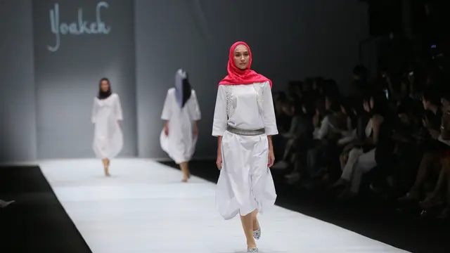 [Fimela] rakuten fashion week tokyo, Yoakeh