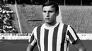 7. Dragan Dzajic, bomber asal Yugoslavia ini berhasil tampil mengejutkan dengan mencetak empat pada Piala Eropa 1968 serta sukses membawa negaranya ke partai final. (UEFA)