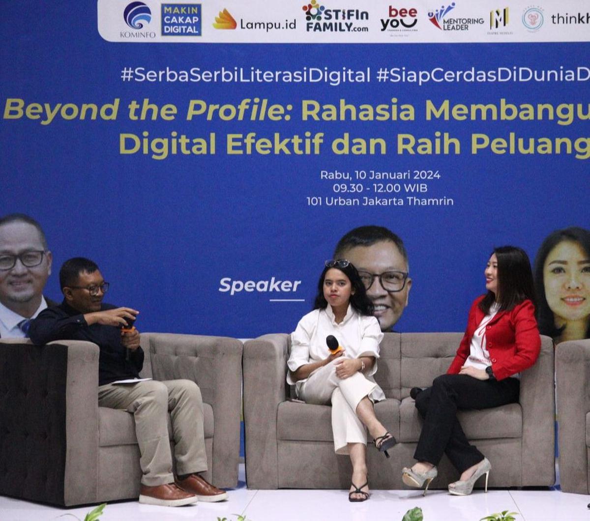 Program Serba Serbi Literasi Digital ini berkomitmen memberikan wawasan mendalam tentang literasi digital kepada seluruh masyarakat.&nbsp;