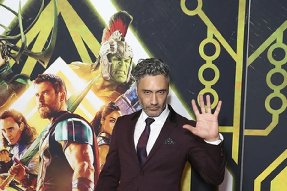 Sutradara Thor Ragnarok