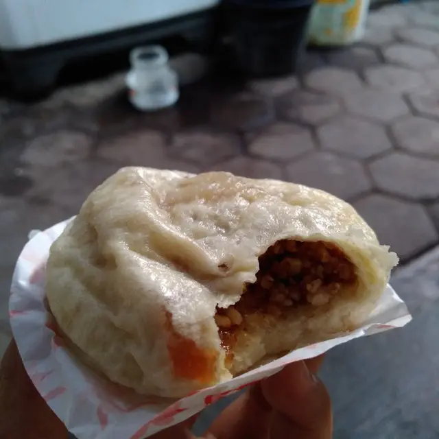 6 Potret Bakpao Ini Kelewat Unik, Bikin Geleng Kepala