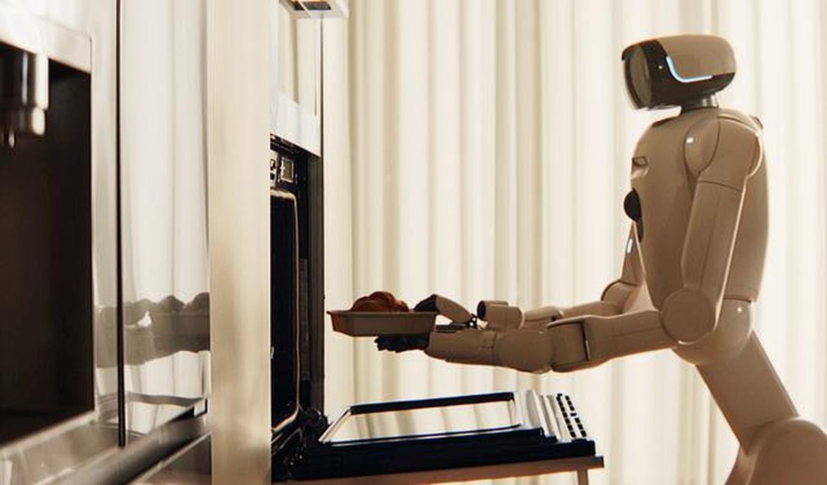 LG Pamer CLOiD, Robot Rumah Tangga Berbasis AI yang Bisa Mencuci dan Melipat Pakaian