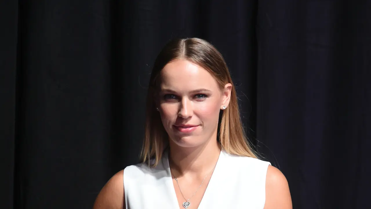 PHOTO: Gaya Busana Petenis WTA Singapura di Luar Lapangan