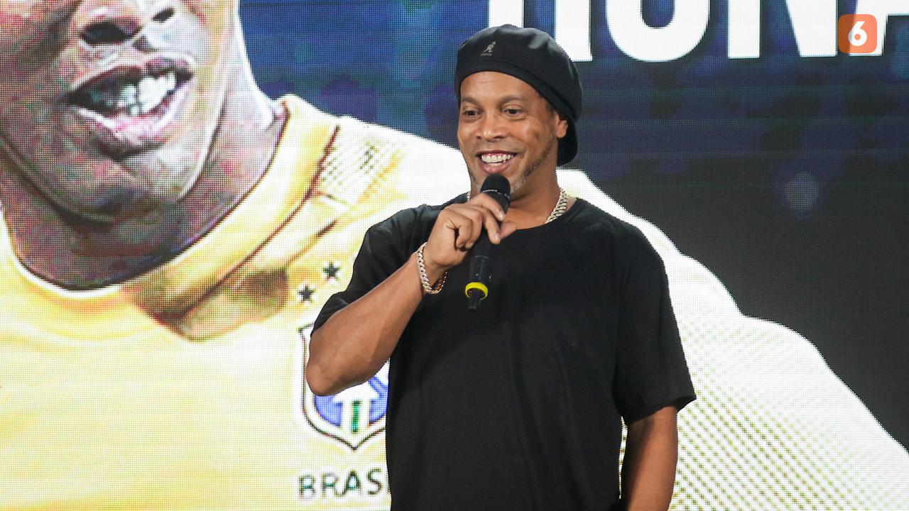 Grand Launching Jersey Rans Nusantara FC Bersama Ronaldinho