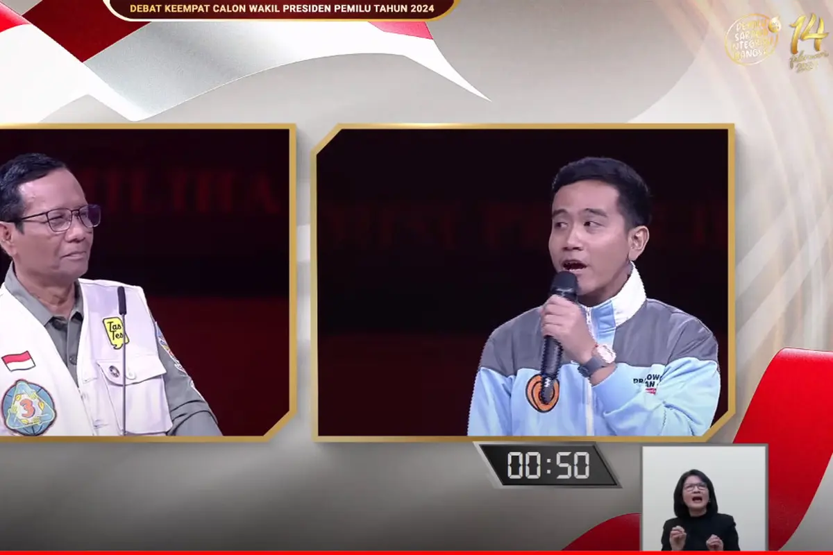 Cawapres RI Mahfud MD dan Gibran Rakabuming Raka saling berdebat sengit masalah inflasi hijau.