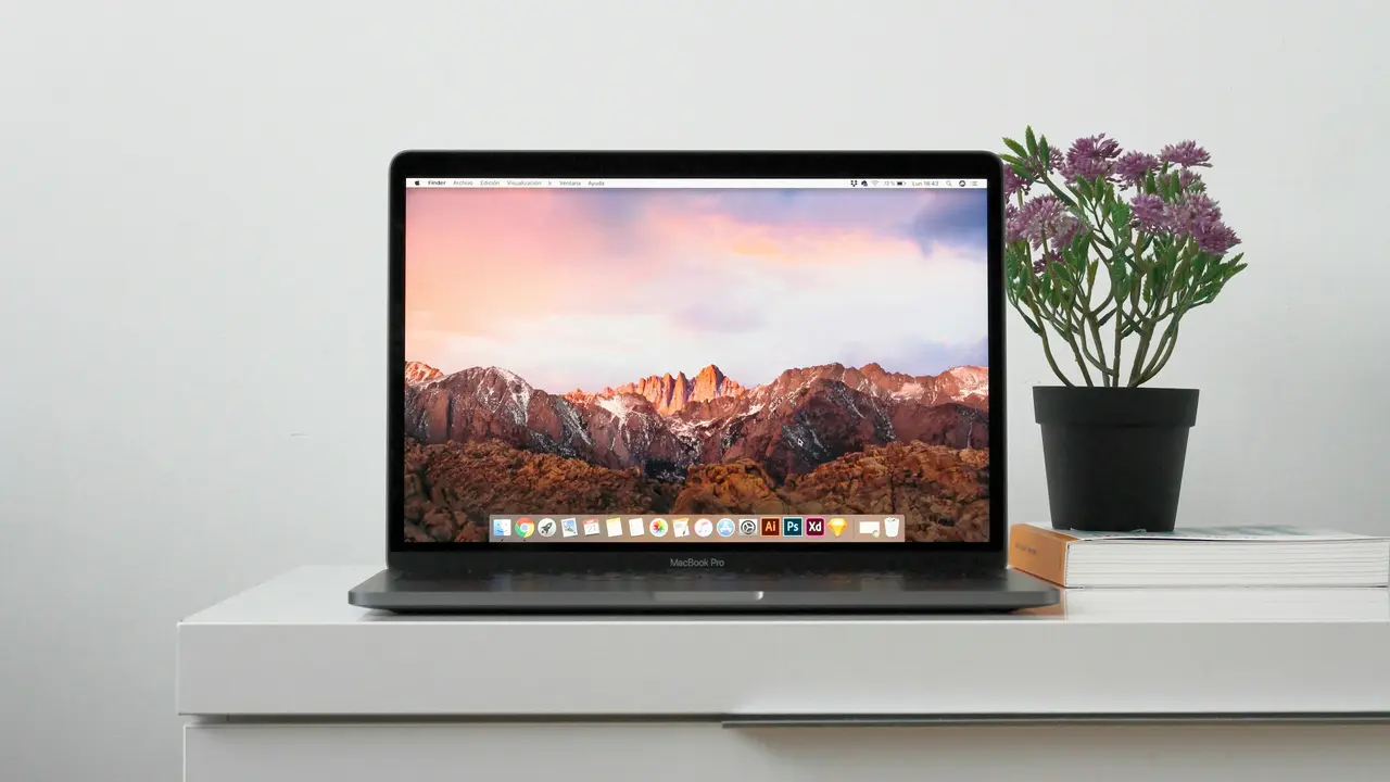 MacBook