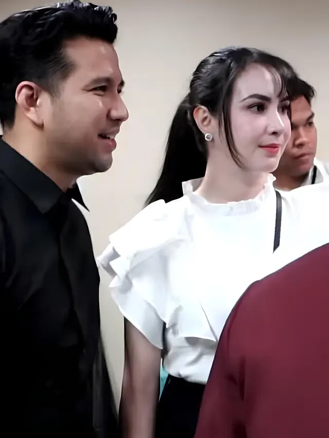 Arumi Bachsin dan Emil Dardak