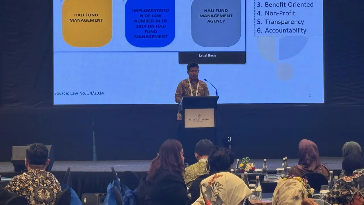 Anggota Dewan Pengawas Badan Pengelola Keuangan Haji (BPKH), Mulyadi, saat menjadi keynote speaker pada acara Internasional AppliedHE Xchange 2025 yang digelar Universitas Sebelas Maret (UNS) di Bali, Senin 24 Februari 2025 (Istimewa)