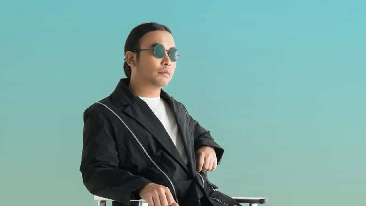 DJ dan produser Whisnu Santika.