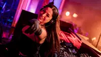 8 World's Hottest Female DJs