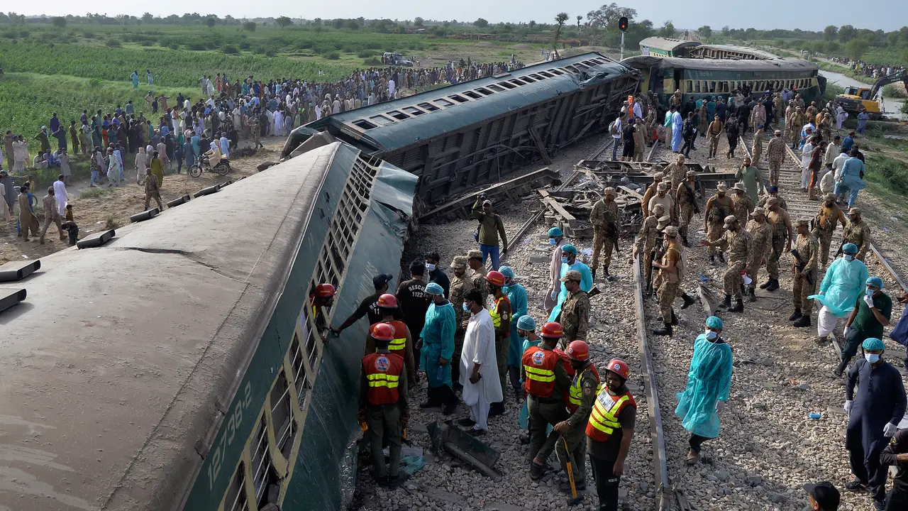 Kecelakaan Kereta Pakistan