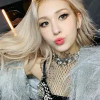 (Instagram/somsomi0309)