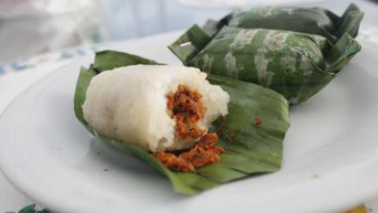 Lalampa, hidangan lemper khas Gorontalo
