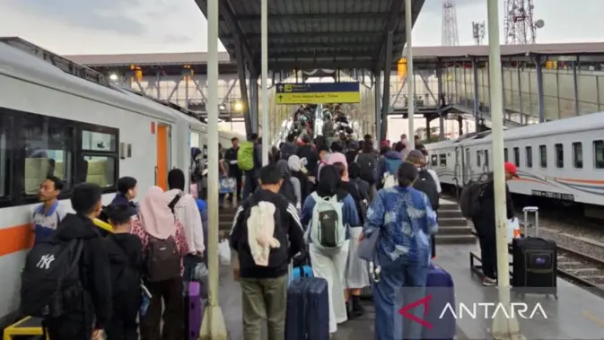 KA Malabar Terlambat Hampir Lima Jam Imbas Tertemper Truk di Klaten