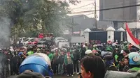 Demo di DPRD Jabar memanas