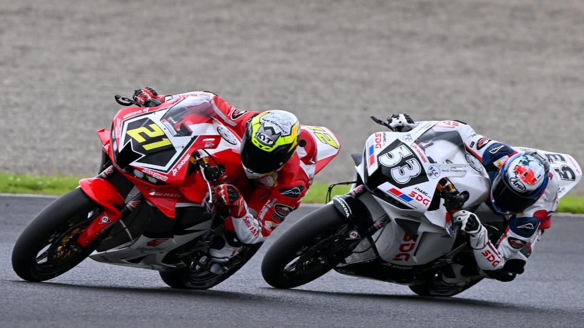 Sempat Bersenggolan, Pembalap AHM Naik Podium Race Pertama ARRC Jepang 2025