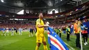 Sementara itu, kakek dan neneknya sudah meninggal beberapa tahun lalu sebelum Piala Dunia. Padahal, pemain 40 tahun tersebut tinggal bersama mereka sejak kecil. (AP Photo/Mike Stewart)