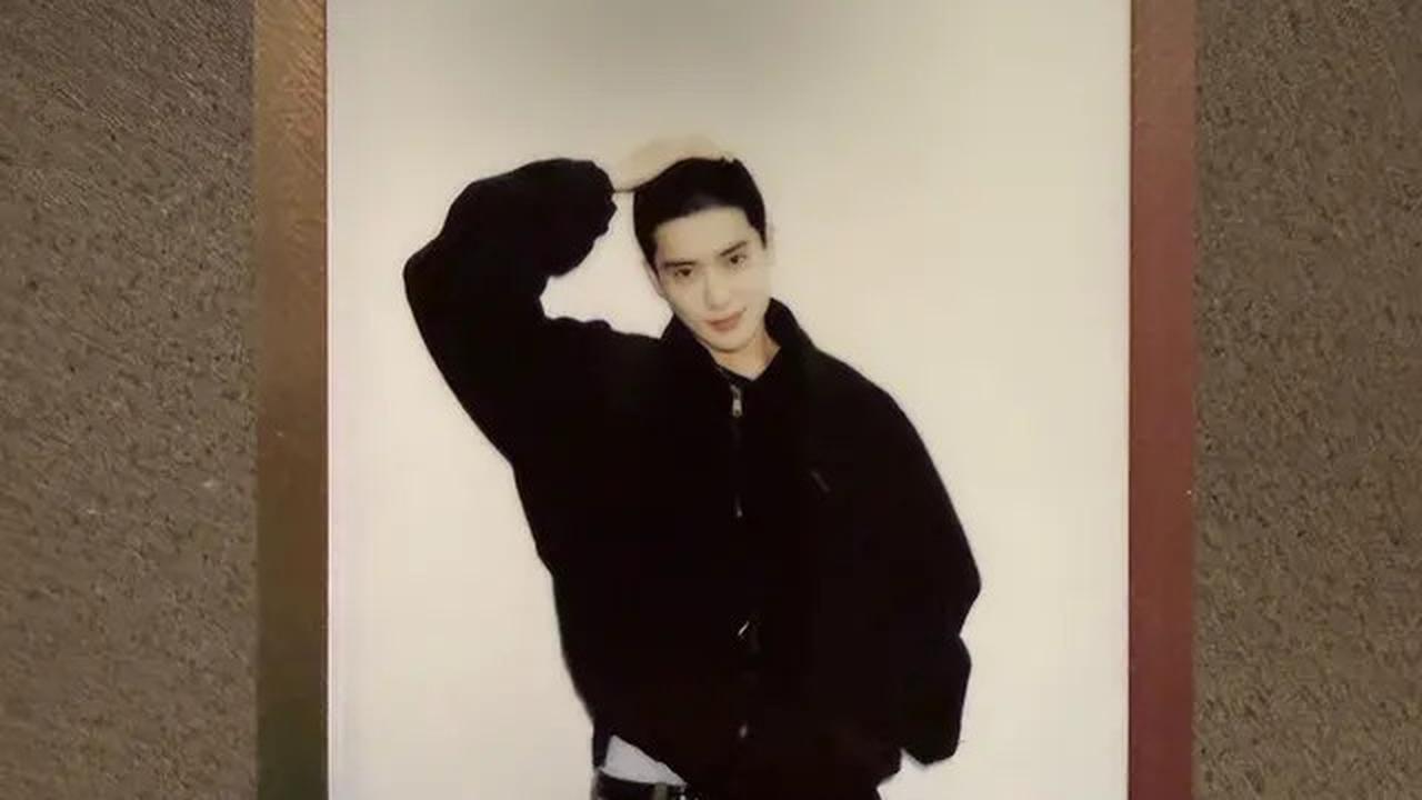 Potret Jaehyun NCT Pamitan Jelang Wamil, Gunakan Rambut yang Dicukur untuk Tulis 1 Kata