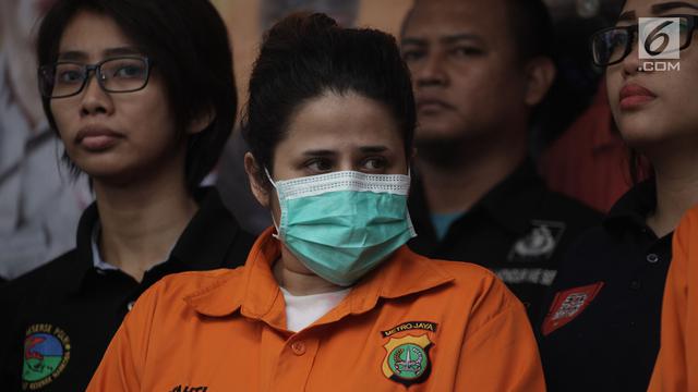 Tertunduk Lesu, Begini Ekspresi Anak Ratu Dangdut yang Terjerat Narkoba