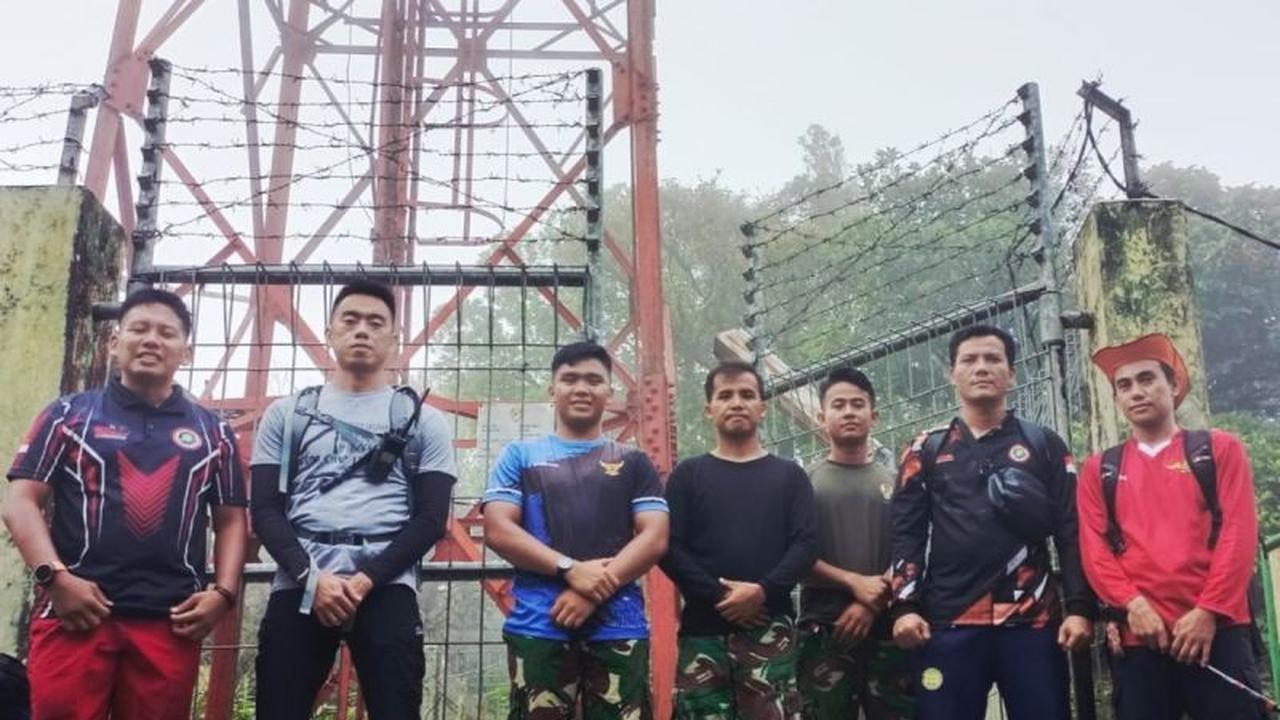 Kantor SAR Natuna Sukses Uji Repeater di Puncak Gunung Ranai, Optimalkan Komunikasi Operasi