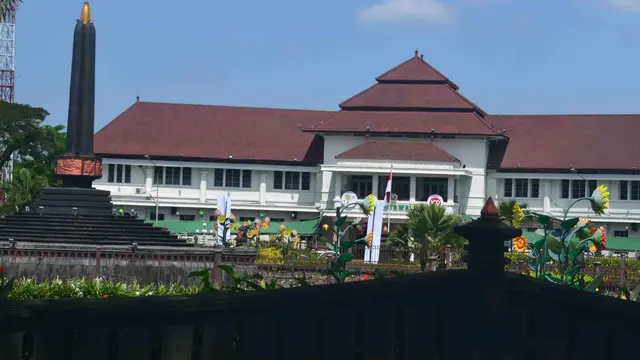 Tiga Pasangan Berebut Kursi Balai Kota Malang