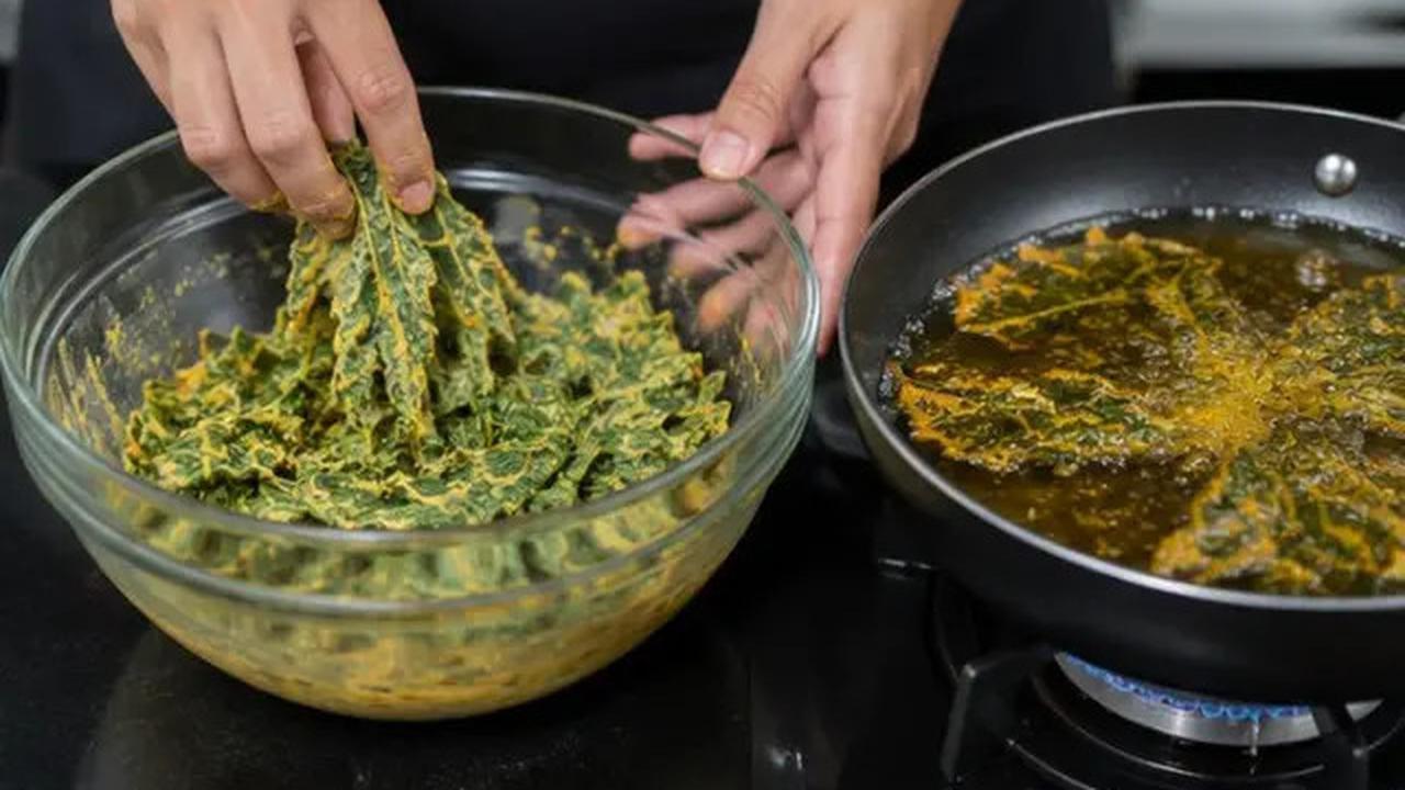 Cara Membuat Dendeng Daun Pepaya Pedas Gurih, Olahan Unik Anti Pahit