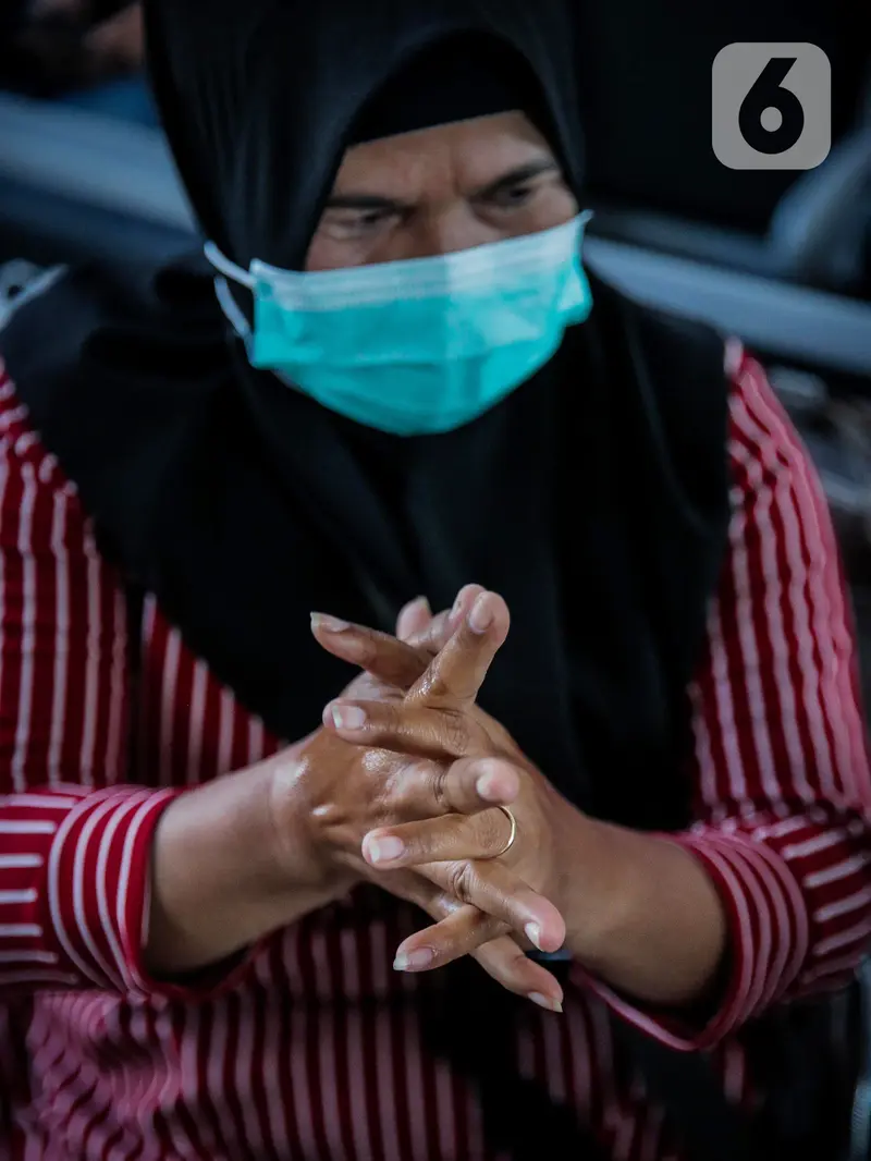 Upaya Pencegahan Virus Corona di Stasiun Senen