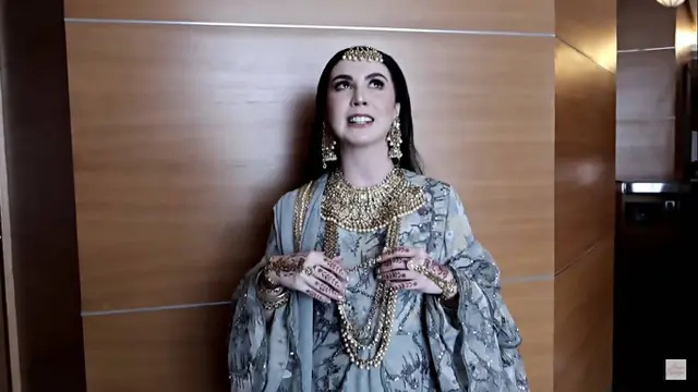 7 Potret Arumi Bachsin Sehari Jadi Gadis India Ini Curi Perhatian