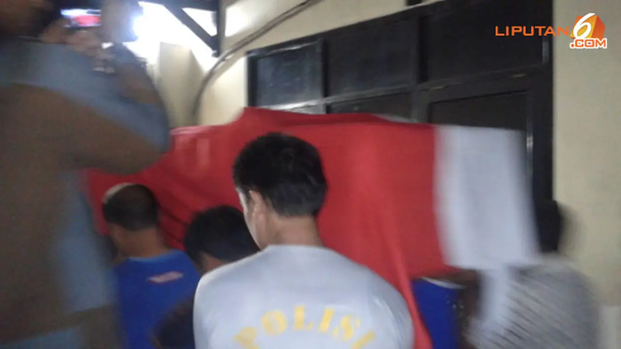 peti-polisi-130911a.jpg