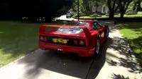 Pamer Ferrari Langka, ABG Aksi Burnout 