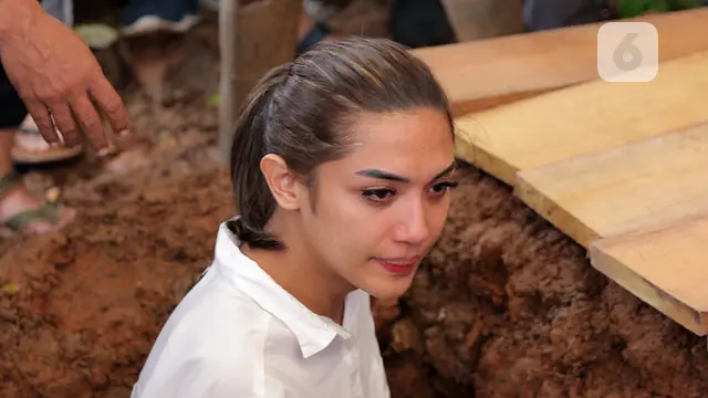 [Bintang] Milen Cyrus