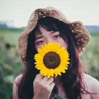 ilustrasi perempuan/Photo by Tan Danh from Pexels