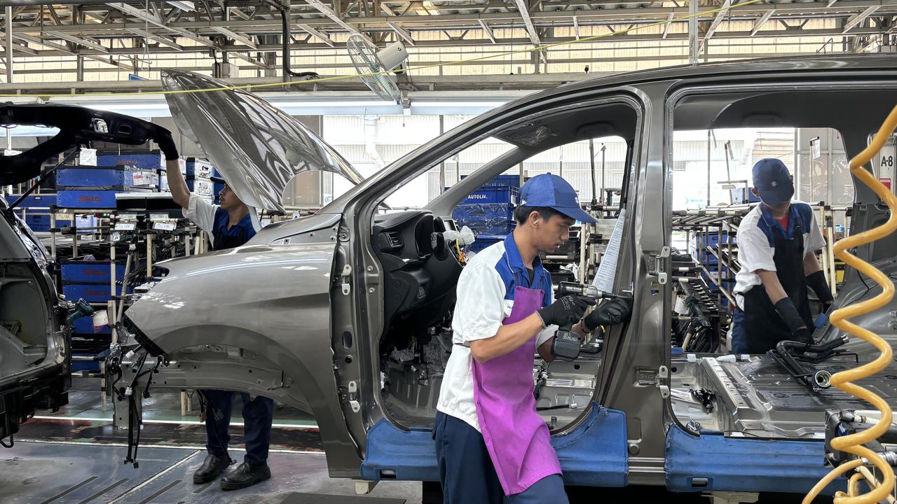 Kisaran Gaji Karyawan Pabrik di Cikarang, dari Pekerja Gudang Hingga Bagian Produksi