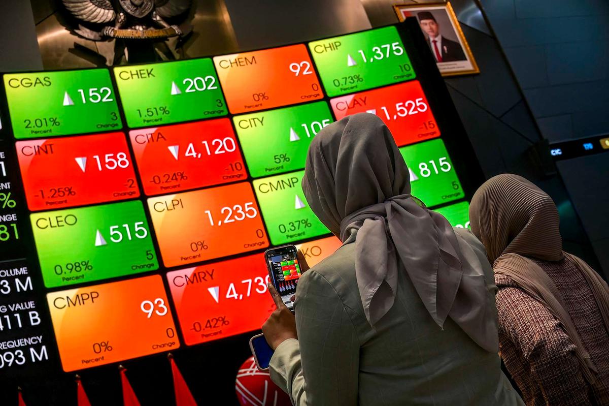 FOTO: IHSG Bangkit 1,12% Usai Guncangan Pergantian Menkeu