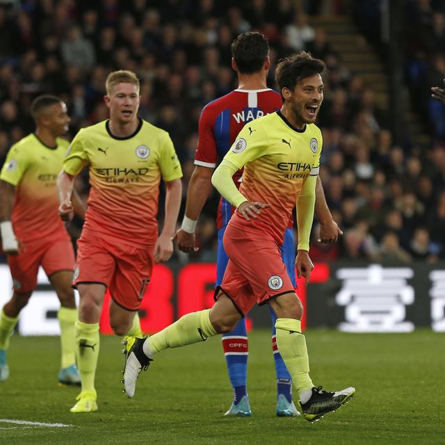 Bungkam Crystal Palace Manchester City Pangkas Jarak Dari Liverpool Bola Liputan6 Com
