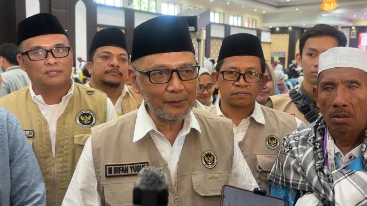 Kasus Dam dan Badal Haji Disorot, Menhaj Minta Inspektorat Lanjut ke Jalur Hukum