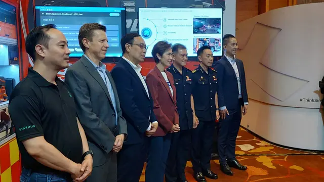 Menteri Komunikasi dan Informatika Singapura Josephine Teo saat menjadi pembicara di acara IBM Think 2023 di Marina Bay Sands, Singapura Kamis (14/9/2023).