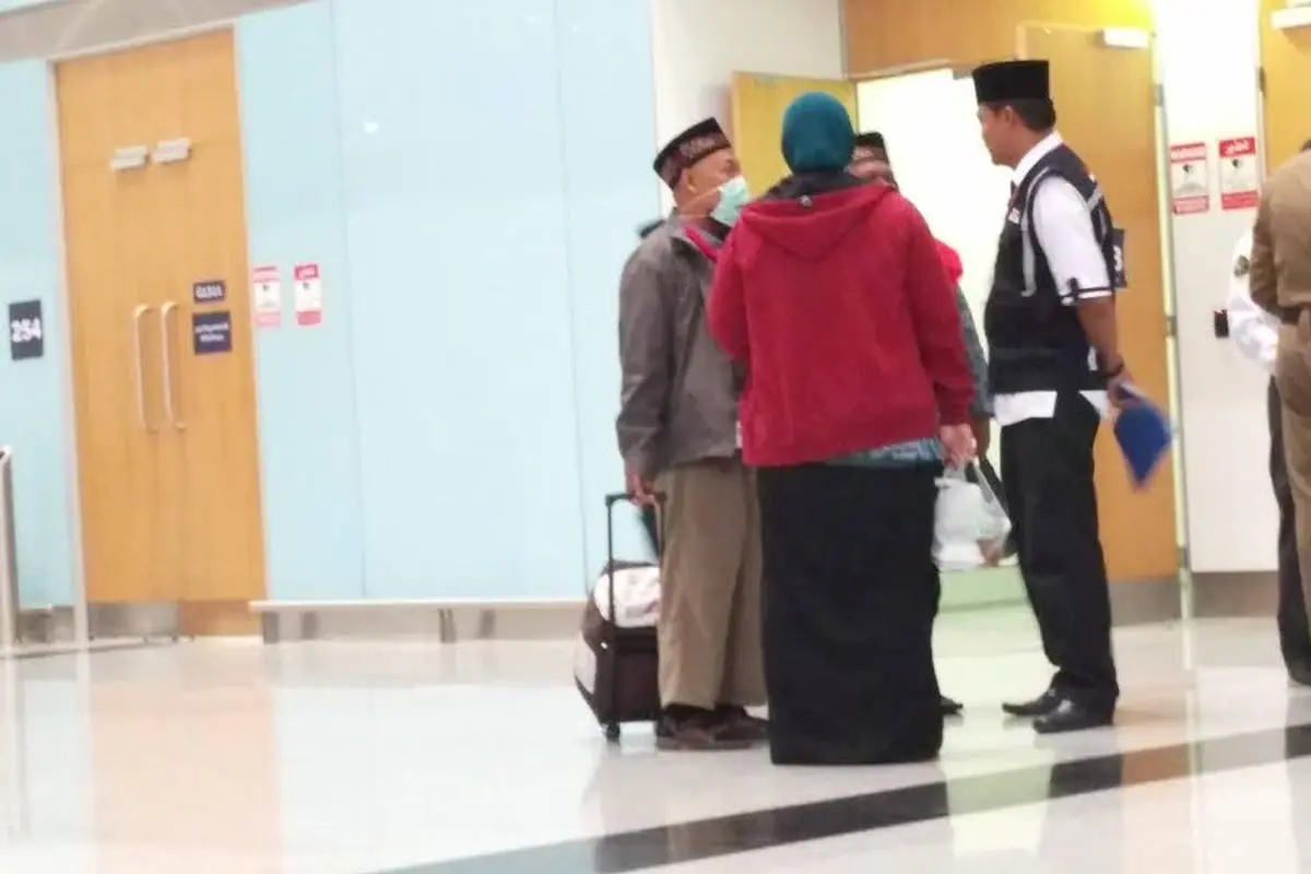 Jemaah haji bawa uang miliaran dari Saudi