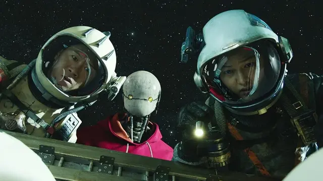 Space Sweepers (2021)
