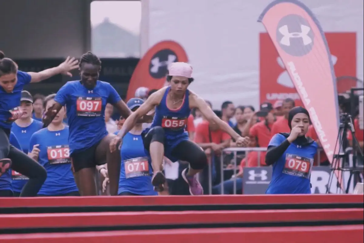 Under Armour Charged Run