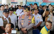 Kapolri Imbau Masyarakat Mudik dan Balik Naik Kereta Api: Bisa Kurangi Kepadatan Jalur Darat